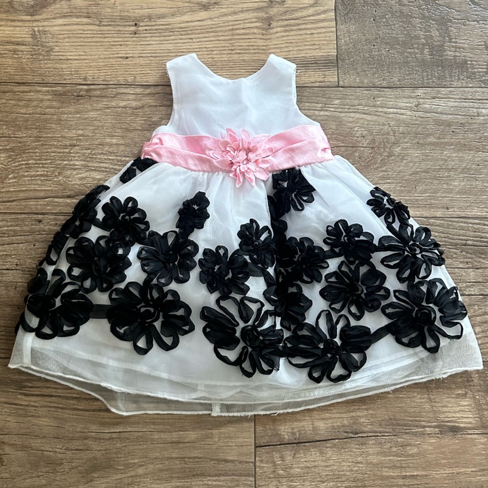 Rare editions formal infant dress 3/6months